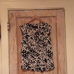 HANIIY Silk Abstract Print Top w/Picot Edge Finish